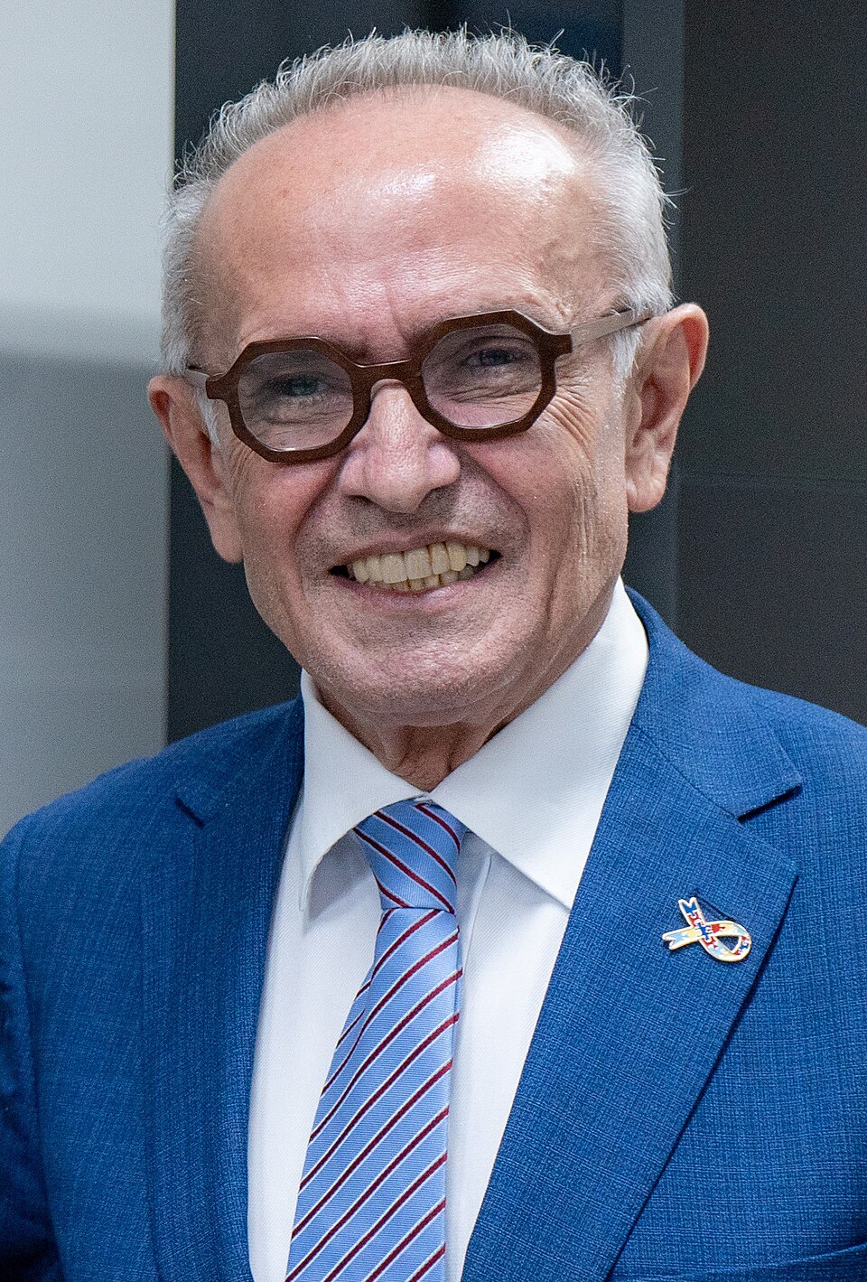 Cícero Lucena recebeu R$ 5 milhões de fundo eleitoral; foto de arquivo mostra o candidato em reunião oficial