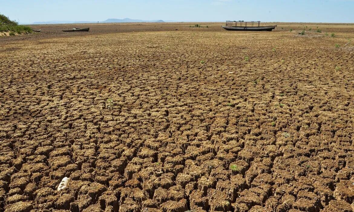 Imagem relacionada aos municípios em situação de emergência e aos efeitos da seca na Paraíba
