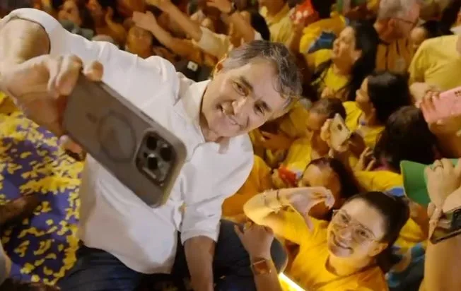 Romero Rodrigues durante ato político em imagem de arquivo
