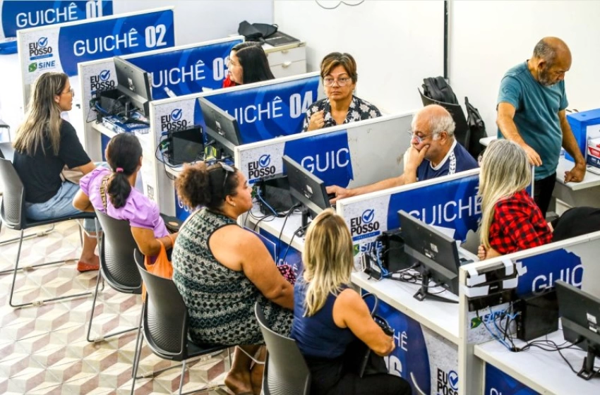 Atendimento do Sine em imagem de arquivo