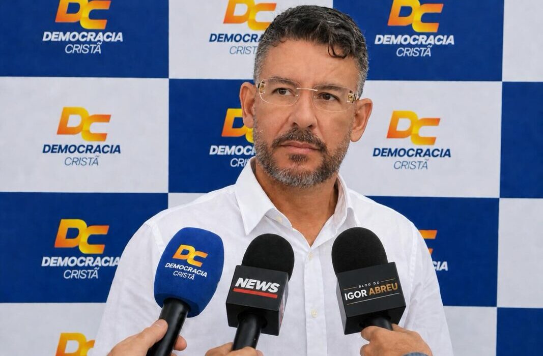 Pedro Coutinho, candidato do DC, que formalizou apoio a Lucas Ribeiro em coletiva em João Pessoa