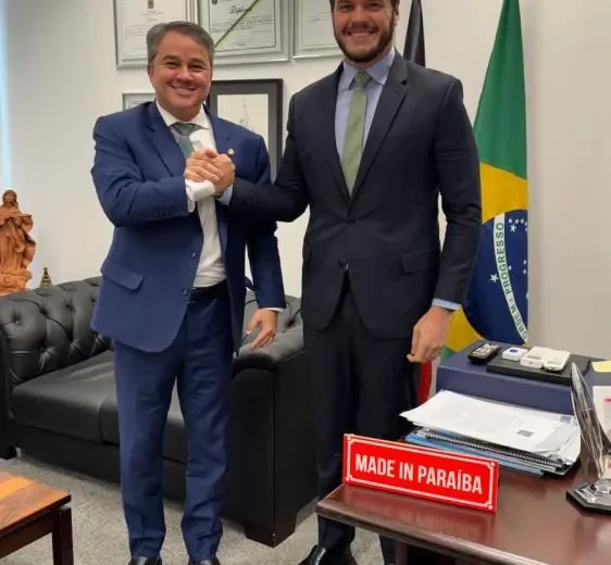 Efraim Filho e Bruno Cunha Lima em imagem de arquivo relacionada à mobilização da direita na Paraíba
