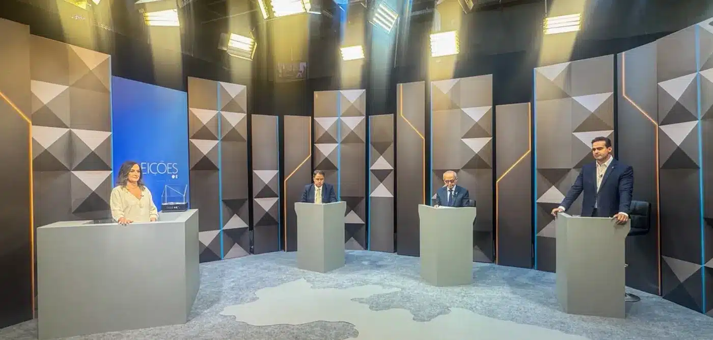 Cícero Lucena, Efraim Filho e Lucas Ribeiro na checagem do debate para governador da Paraíba